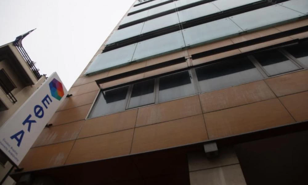 Ποιες άδειες ασθενείας λόγω κορoνοϊού πληρώνονται από τον ΕΦΚΑ